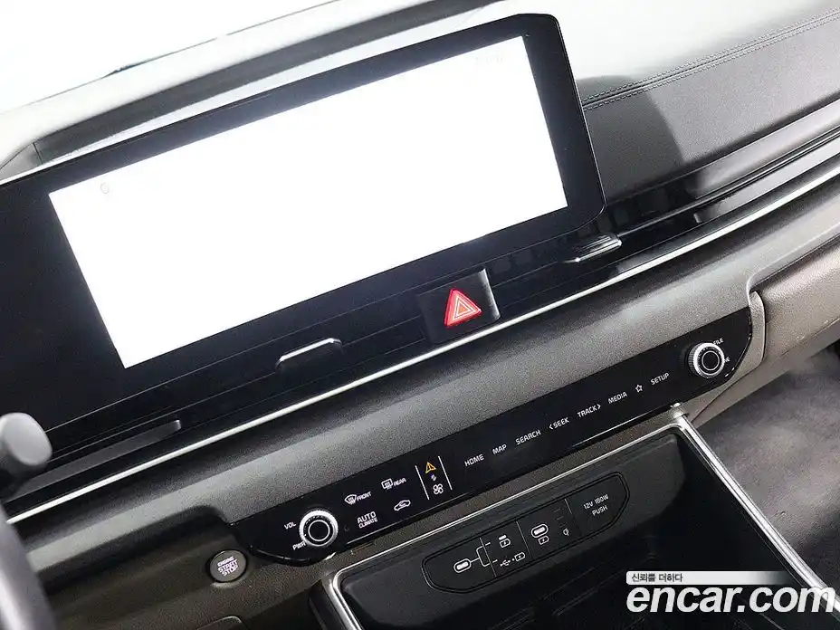 Kia Canival 2024 3.5 Автомат в Москве № 121164, фото 7