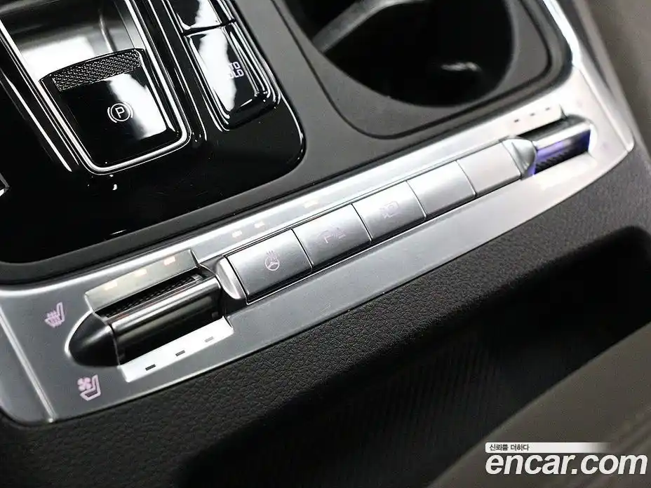 Kia Canival 2024 3.5 Автомат в Москве № 121164, фото 10