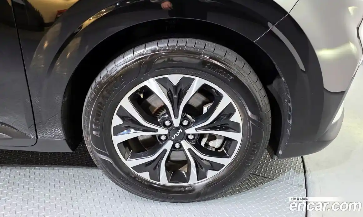 Kia Canival 2022 2.2 Автомат в Москве № 121718, фото 16