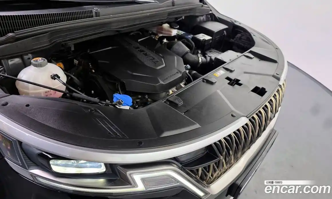 Kia Canival 2022 2.2 Автомат в Москве № 121718, фото 3