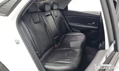 Hyundai Avante 2023 1.6 Автомат в Москве № 123604, миниатюра 12