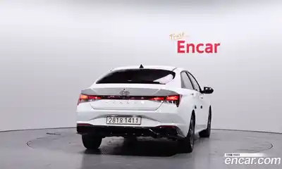 Hyundai Avante 2023 1.6 Автомат в Москве № 123604, миниатюра 4