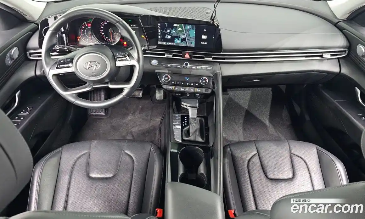 Hyundai Avante 2023 1.6 Автомат в Москве № 123604, фото 7