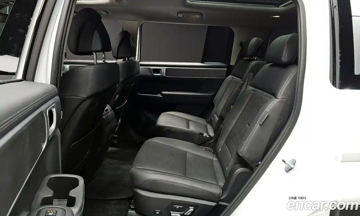 Hyundai Santa Fe 2024 2.5 Автомат в Москве № 125362, фото 12