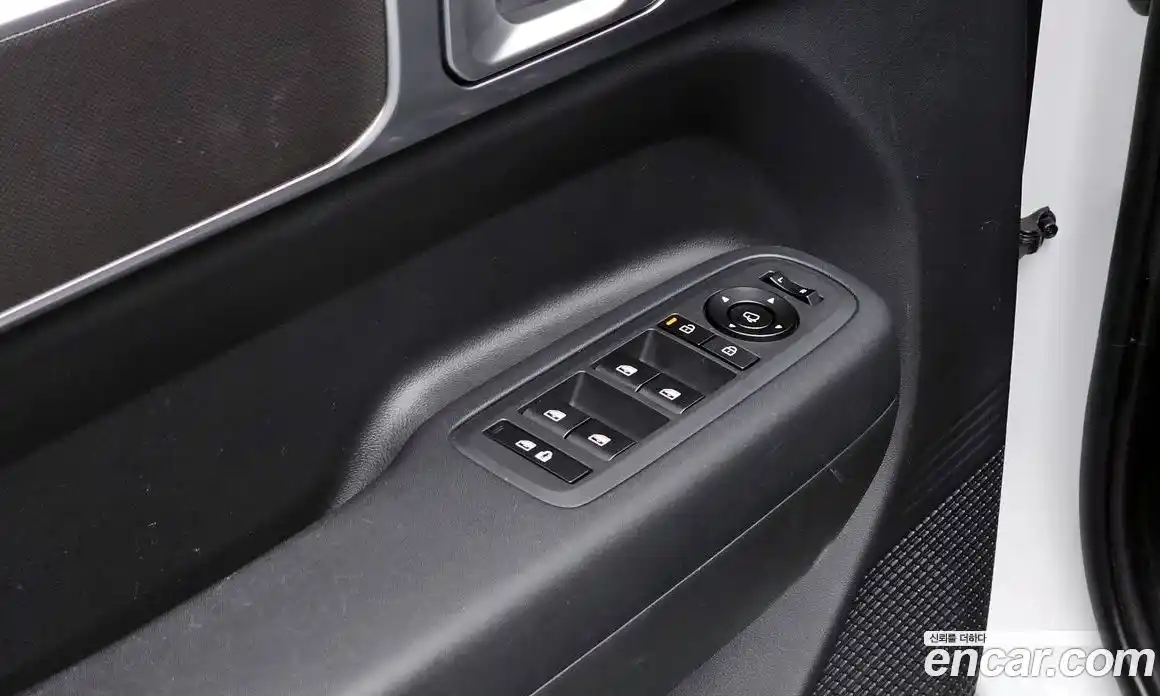 Hyundai Santa Fe 2024 2.5 Автомат в Москве № 125362, фото 17