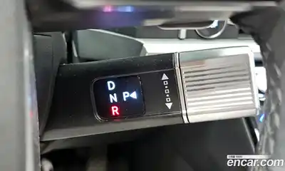 Hyundai Santa Fe 2024 2.5 Автомат в Москве № 125362, миниатюра 9