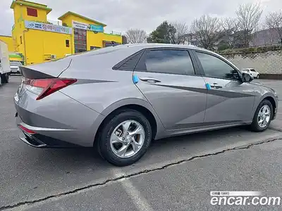 Hyundai Avante 2022 1.6 Автомат в Москве № 127566, миниатюра 2