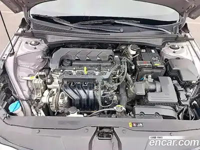 Hyundai Avante 2022 1.6 Автомат в Москве № 127566, миниатюра 8