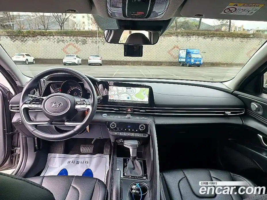 Hyundai Avante 2022 1.6 Автомат в Москве № 127566, фото 9