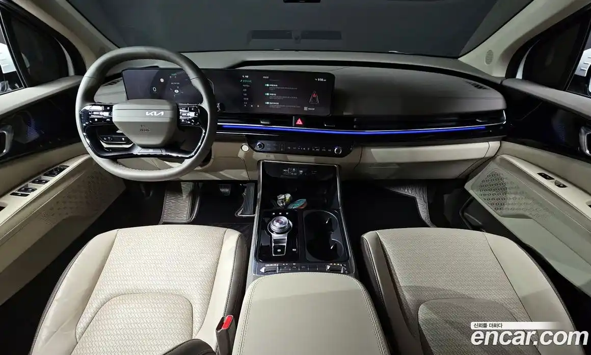 Kia Canival 2025 3.5 Автомат в Москве № 128604, фото 3