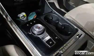 Kia Canival 2025 3.5 Автомат в Москве № 128604, миниатюра 4