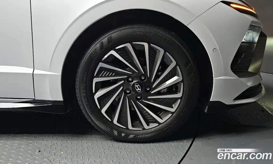 Hyundai Sonata 2025 2.0 Автомат в Москве № 130139, фото 5