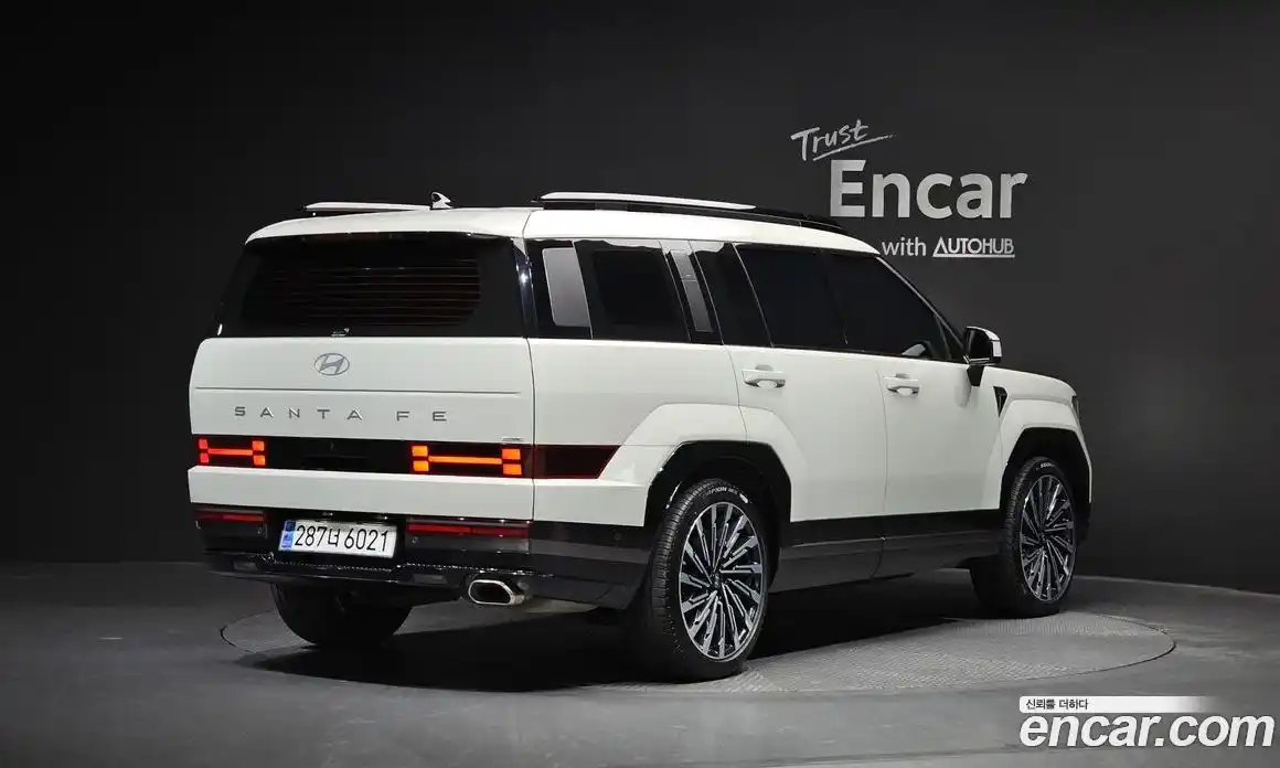 Hyundai Santa Fe 2024 2.5 Автомат в Москве № 130690, фото 17