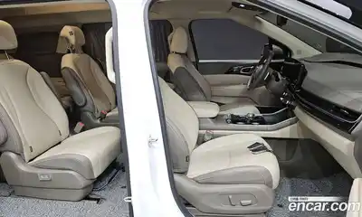 Kia Canival 2025 3.5 Автомат в Москве № 131613, миниатюра 10