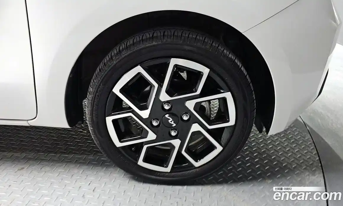 Kia Ray 2023 1.0 Автомат в Москве № 131889, фото 5