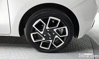 Kia Ray 2023 1.0 Автомат в Москве № 131889, миниатюра 5