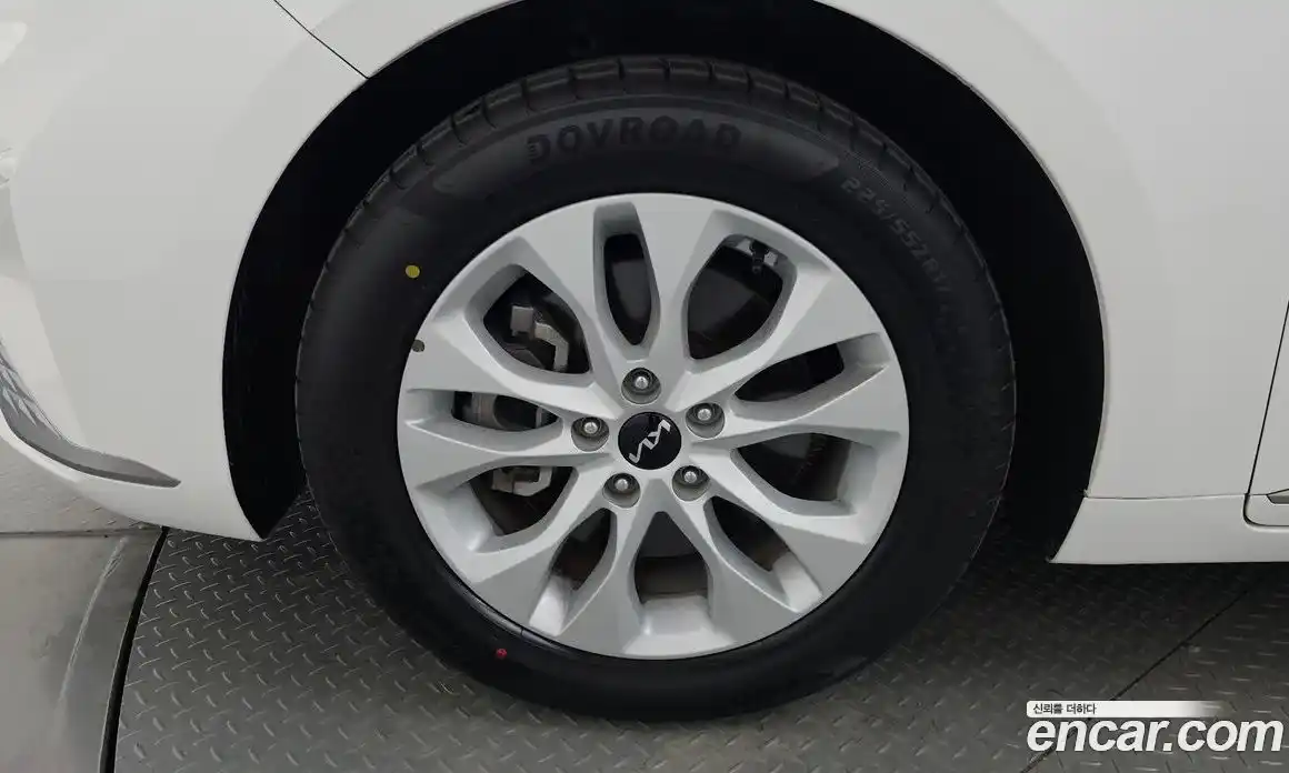 Kia K8 2022 3.5 Автомат в Москве № 132847, фото 9