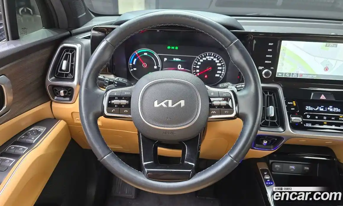 Kia Sorento 2022 1.6 Автомат в Москве № 132850, фото 13