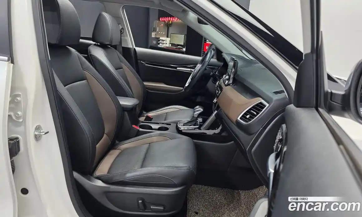 Kia Seltos 2021 1.6 Автомат в Москве № 133437, фото 13