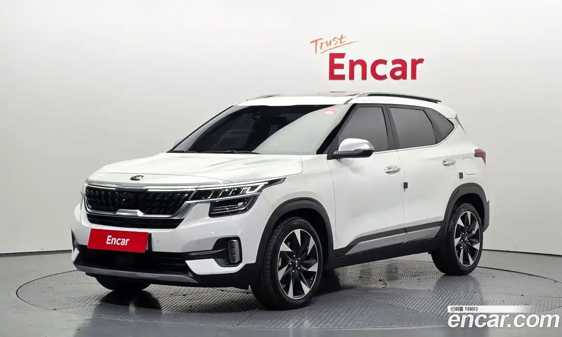 Kia Seltos 2021 1.6 Автомат в Москве № 133437, фото 20