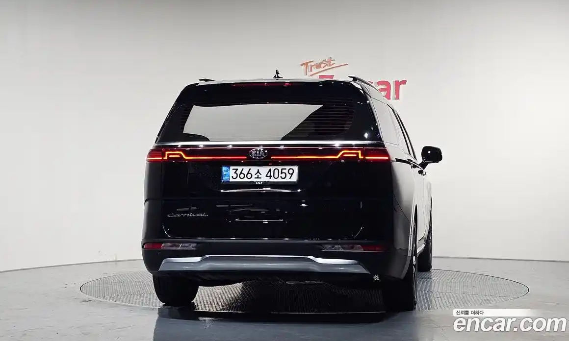 Kia Canival 2021 2.2 Автомат в Москве № 133761, фото 4