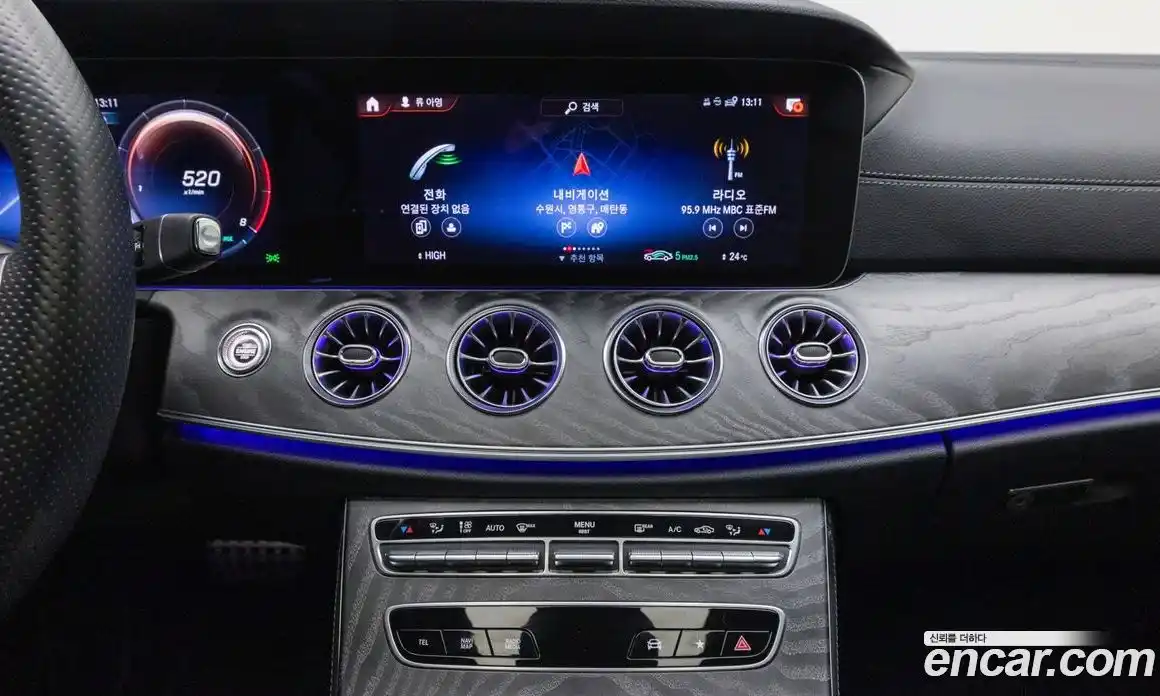 Mercedes-Benz CLS-Class 2023 3.0 Автомат в Москве № 137083, фото 17