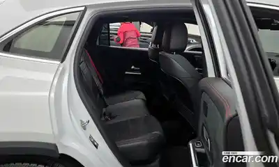 Mercedes-Benz GLA-Class 2023 2.0 Автомат в Москве № 137432, миниатюра 12