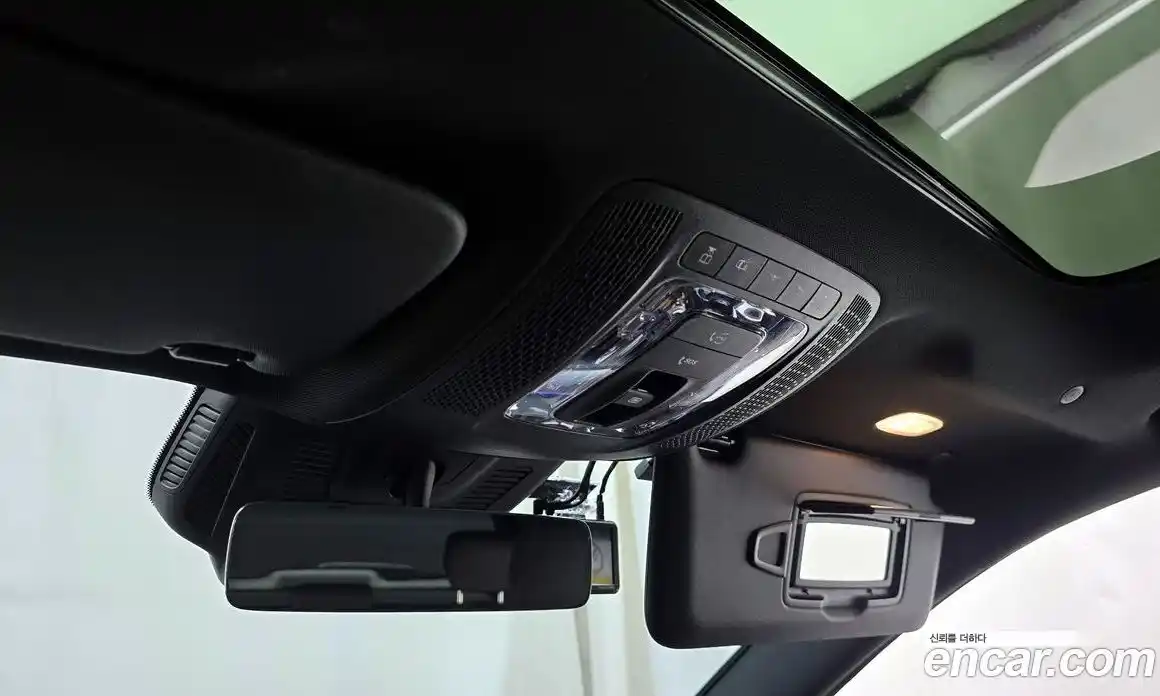 Mercedes-Benz GLA-Class 2023 2.0 Автомат в Москве № 137432, фото 17