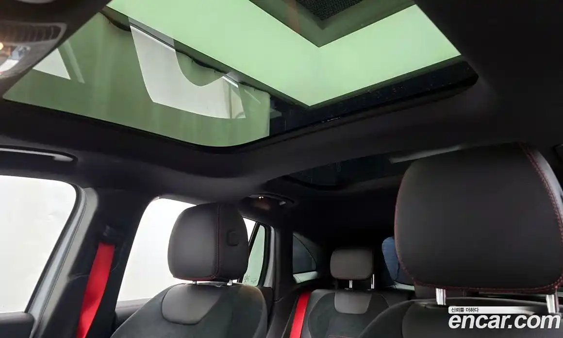 Mercedes-Benz GLA-Class 2023 2.0 Автомат в Москве № 137432, фото 18