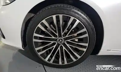 Mercedes-Benz S-Class 2021 4.0 Автомат в Москве № 140339, миниатюра 3