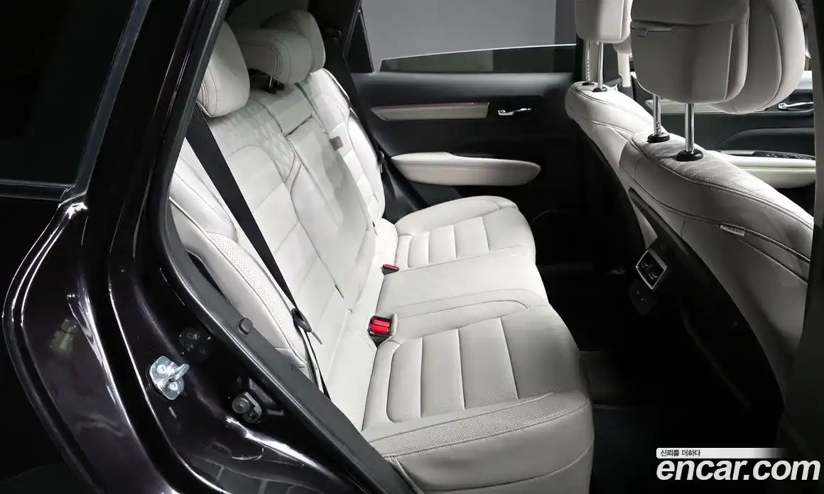 Renault QM6 2022 2.0 Автомат в Москве № 140889, фото 18