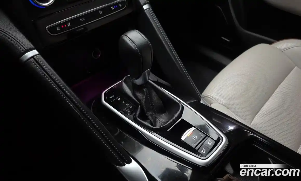 Renault QM6 2022 2.0 Автомат в Москве № 140889, фото 8