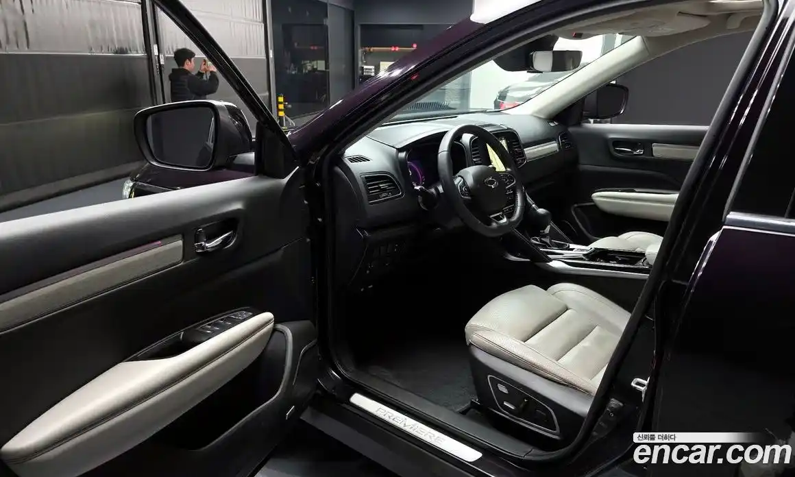 Renault QM6 2022 2.0 Автомат в Москве № 140889, фото 10