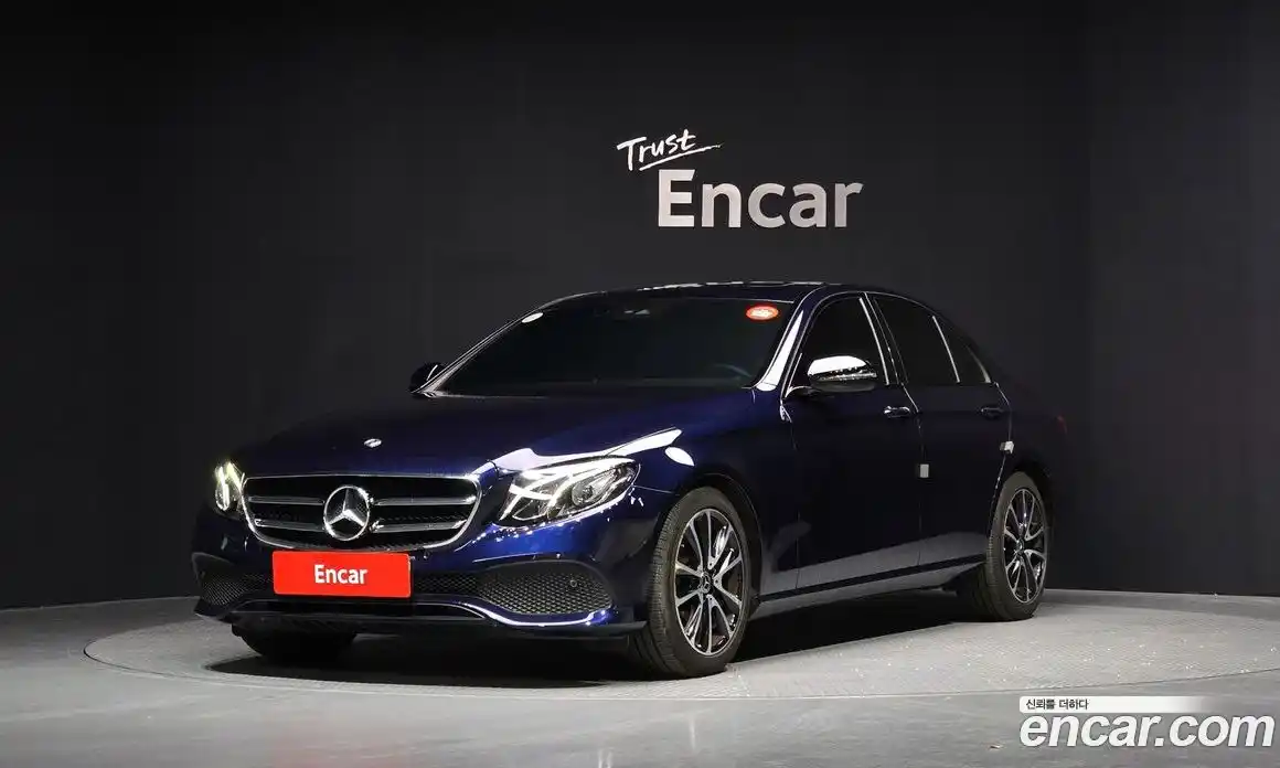 Mercedes-Benz E-Class 2020 2.0 Автомат в Москве № 141497, фото 13