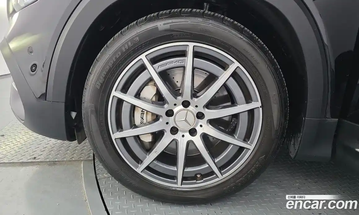 Mercedes-Benz GLB-Class 2021 2.0 Автомат в Москве № 142393, фото 4