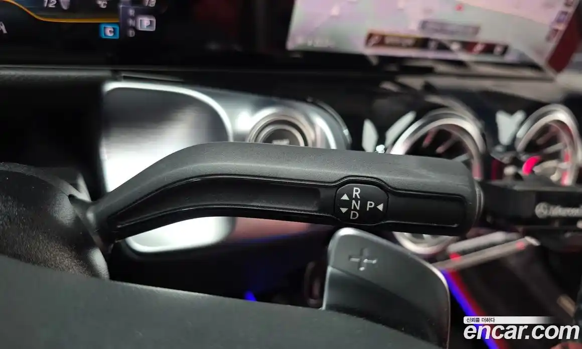 Mercedes-Benz GLB-Class 2021 2.0 Автомат в Москве № 142393, фото 10