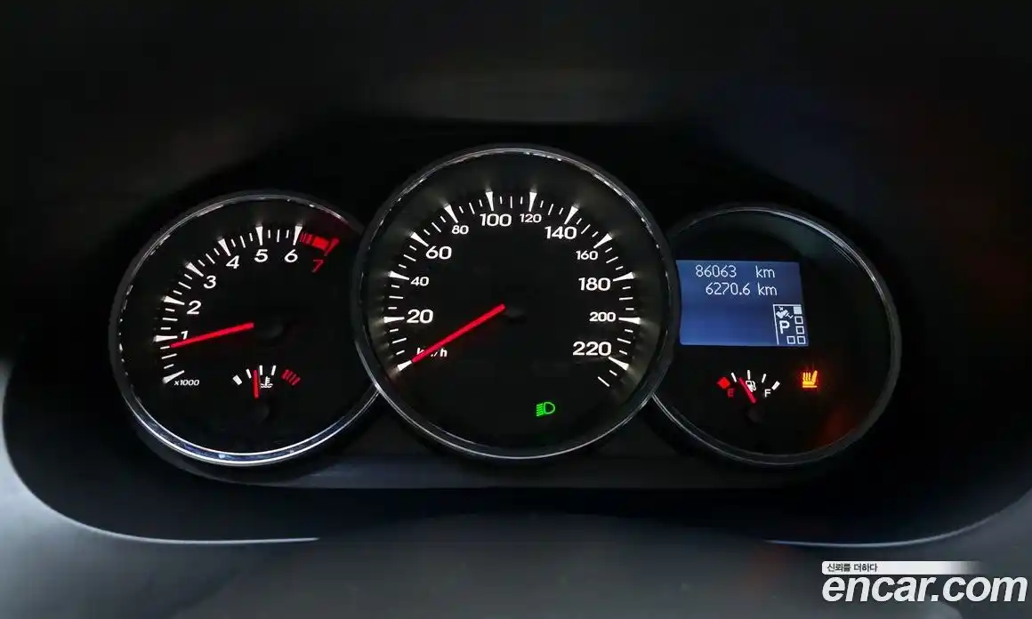 Renault SM3 2011 1.6 Автомат в Москве № 145513, фото 10