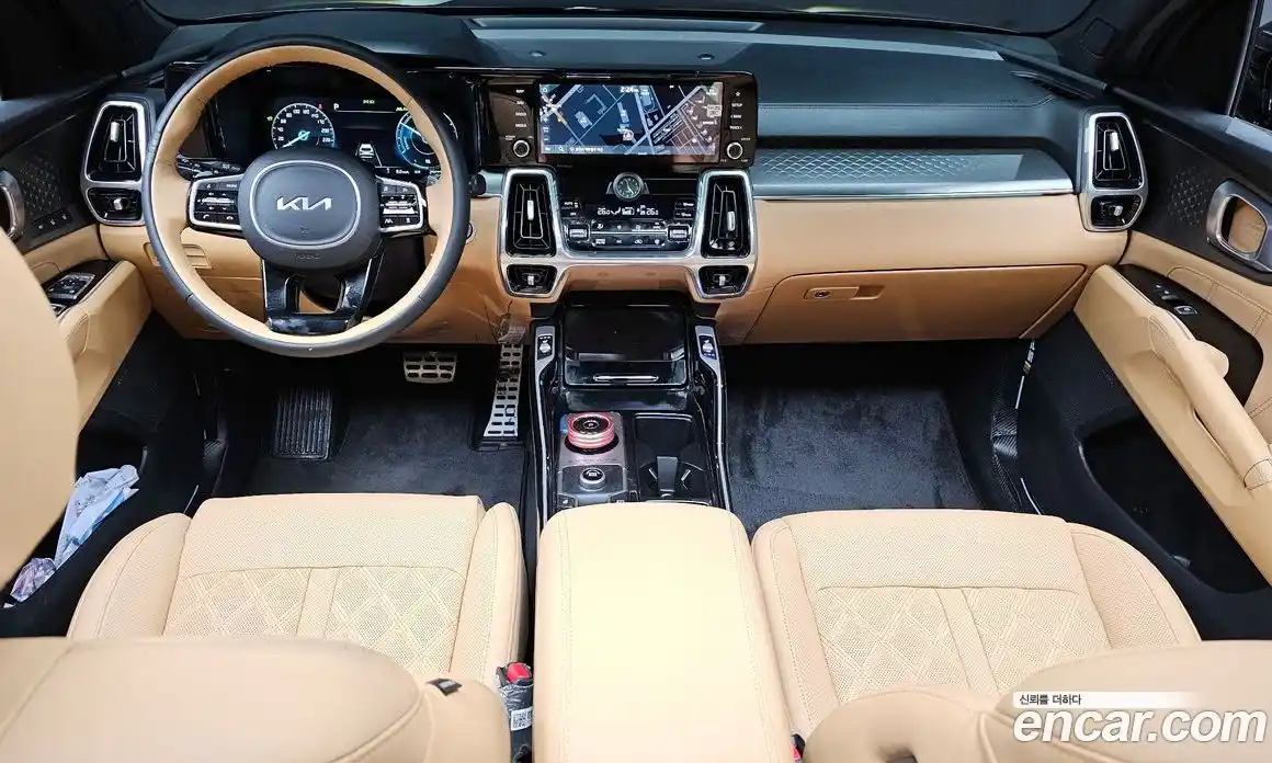 Kia Sorento 2023 1.6 Автомат в Москве № 14682, фото 3