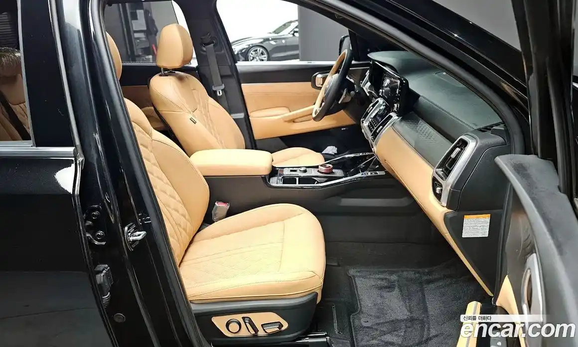 Kia Sorento 2023 1.6 Автомат в Москве № 14682, фото 8