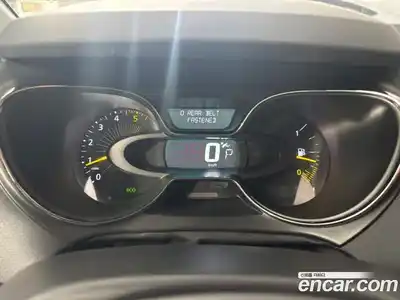 Renault QM3 2014 1.5 Автомат в Москве № 148406, миниатюра 7