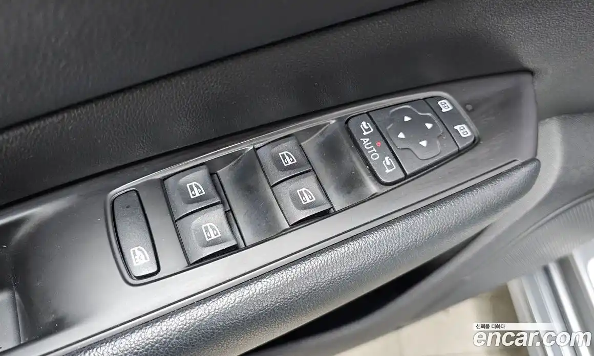 Renault SM6 2016 2.0 Автомат в Москве № 148438, фото 15