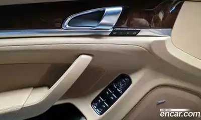 Porsche Panamera 2011 4.8 Автомат в Москве № 149478, миниатюра 11