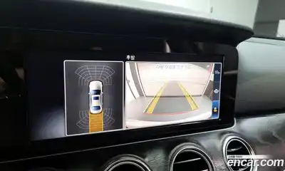 Mercedes-Benz E-Class 2018 1.9 Автомат в Москве № 149601, миниатюра 6