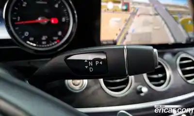 Mercedes-Benz E-Class 2018 1.9 Автомат в Москве № 149601, миниатюра 7