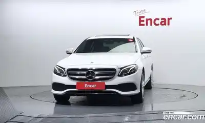 Mercedes-Benz E-Class 2018 1.9 Автомат в Москве № 149601, миниатюра 10