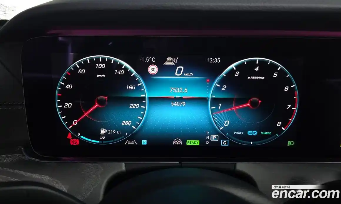 Mercedes-Benz E-Class 2021 2.0 Автомат в Москве № 150030, фото 3