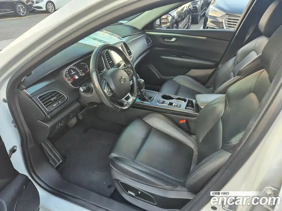 Renault SM6 2022 2.0 Автомат в Москве № 152540, фото 10