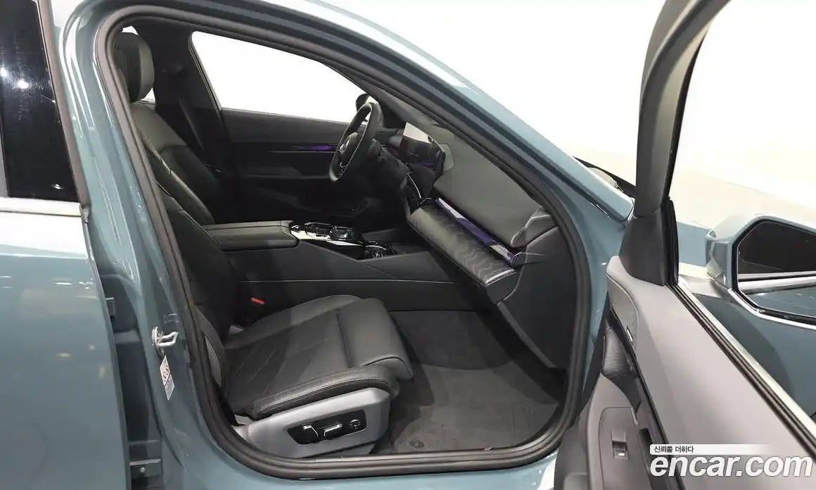 BMW 5-Series 2024 2.0 Автомат в Москве № 154478, фото 10