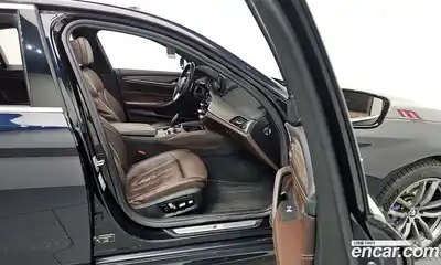 BMW 5-Series 2018 2.0 Автомат в Москве № 157863, миниатюра 11