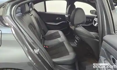 BMW 3-Series 2021 2.0 Автомат в Москве № 158784, миниатюра 2